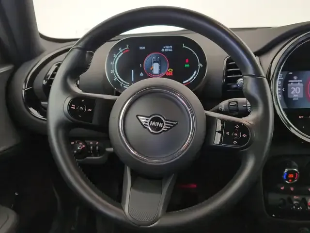 MINI Cooper Clubman