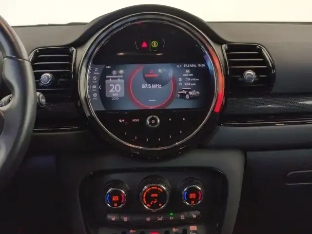 MINI Cooper Clubman