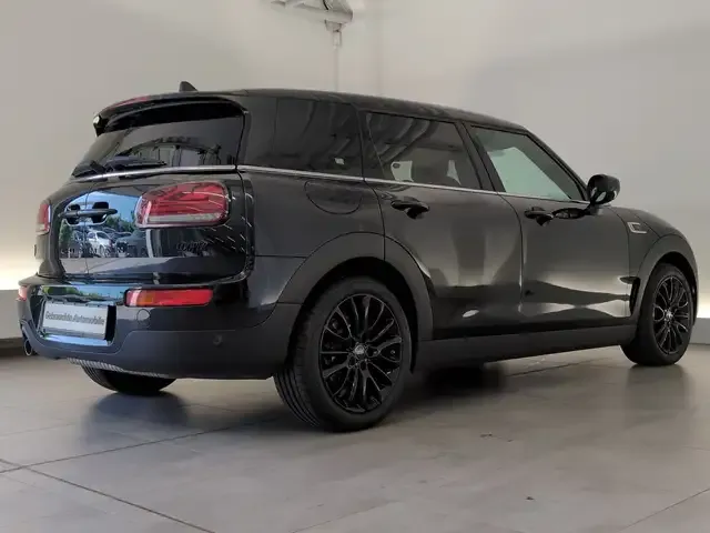 MINI Cooper Clubman