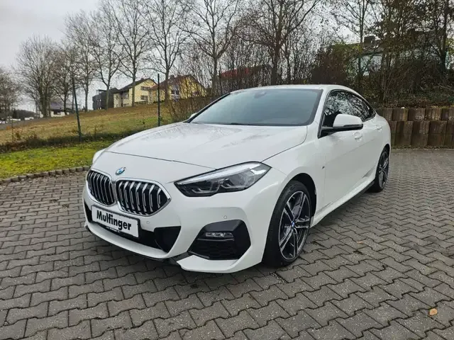 BMW 216