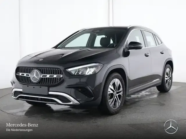 Mercedes-Benz GLA 180