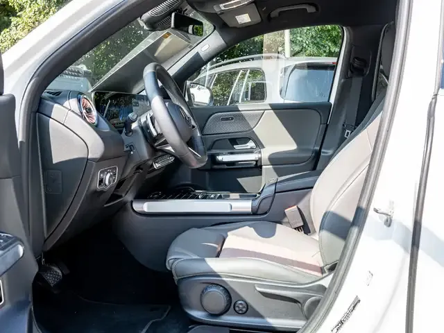 Mercedes-Benz EQB 300