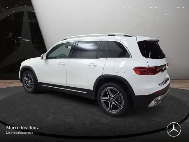 Mercedes-Benz GLB 180