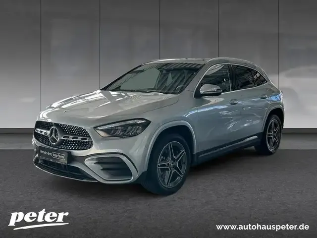 Mercedes-Benz GLA 250