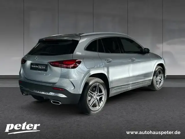 Mercedes-Benz GLA 250