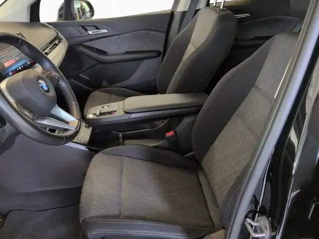 BMW 216