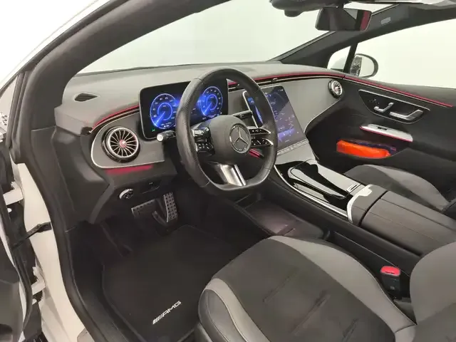Mercedes-Benz EQE 300