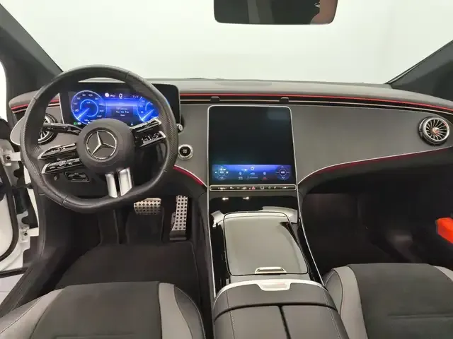 Mercedes-Benz EQE 300