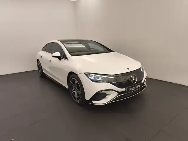 Mercedes-Benz EQE 300