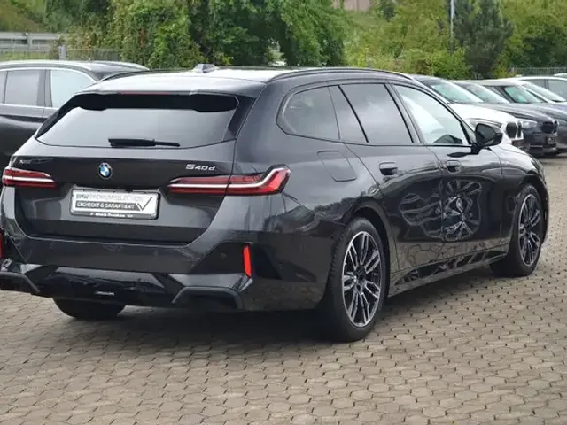 BMW 540