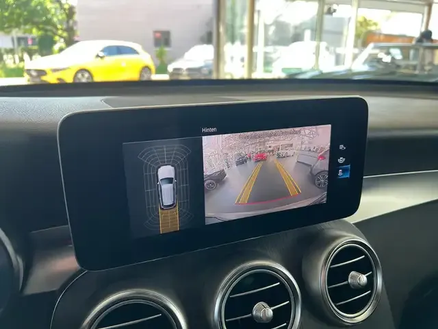 Mercedes-Benz GLC 200