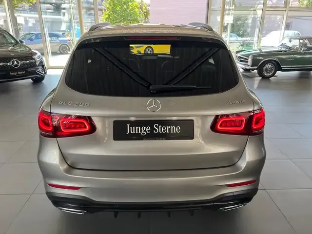 Mercedes-Benz GLC 200