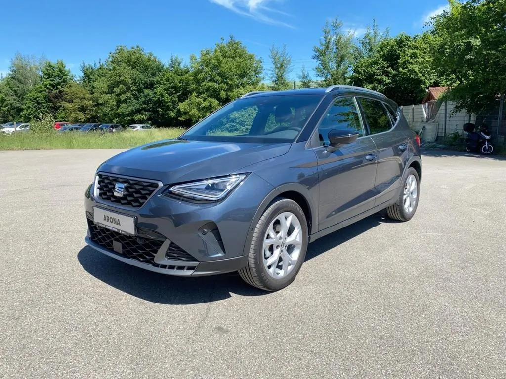 Seat Arona