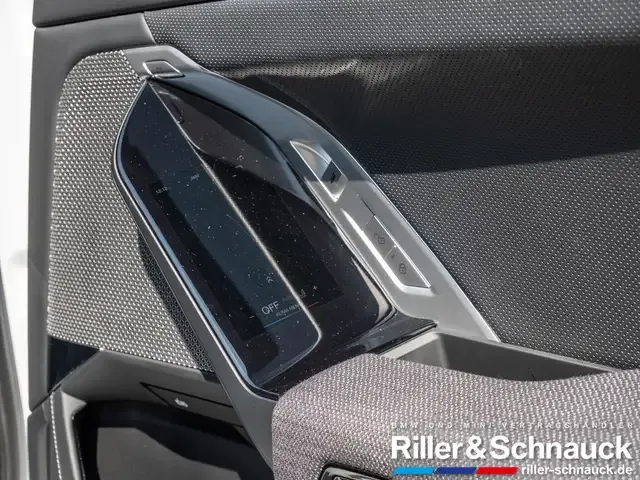 BMW 740