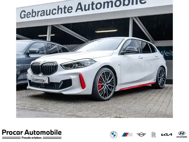 BMW 128