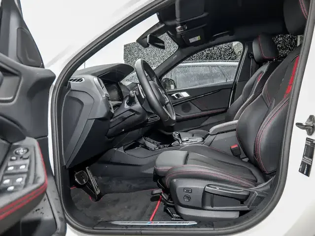 BMW 128