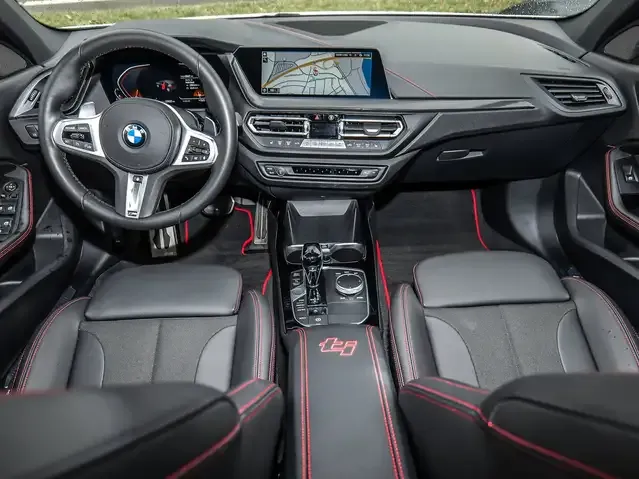 BMW 128