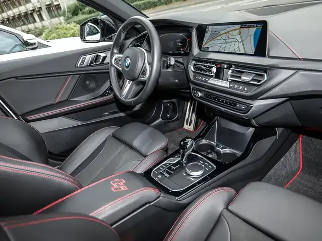 BMW 128