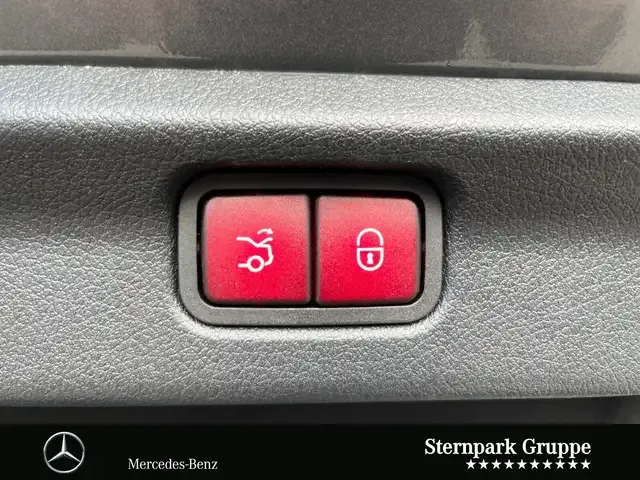 Mercedes-Benz EQE 350