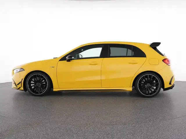 Mercedes-Benz A 35 AMG