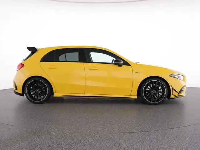 Mercedes-Benz A 35 AMG