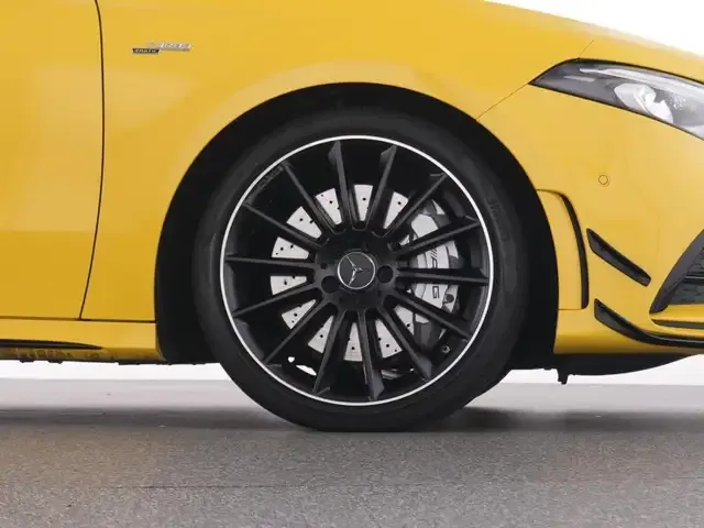 Mercedes-Benz A 35 AMG