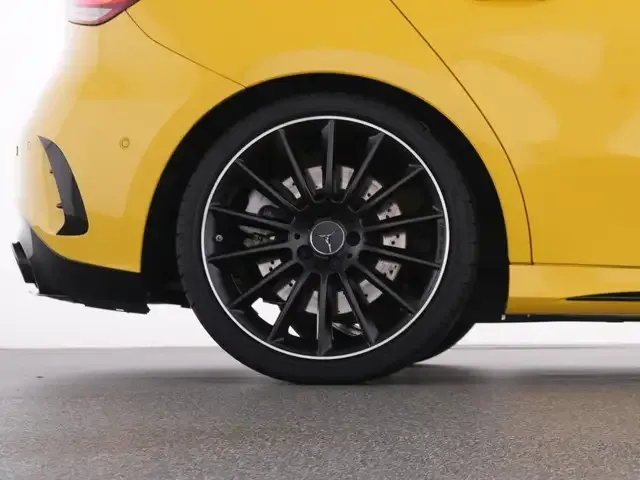 Mercedes-Benz A 35 AMG