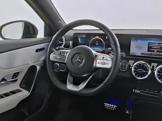 Mercedes-Benz A 35 AMG