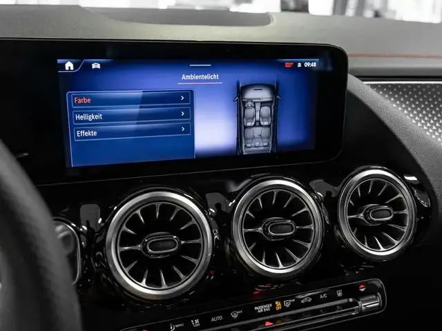Mercedes-Benz EQA 250