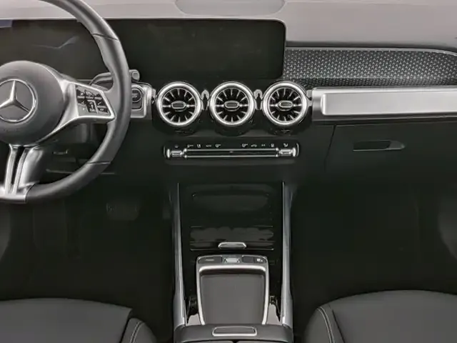 Mercedes-Benz EQB 350