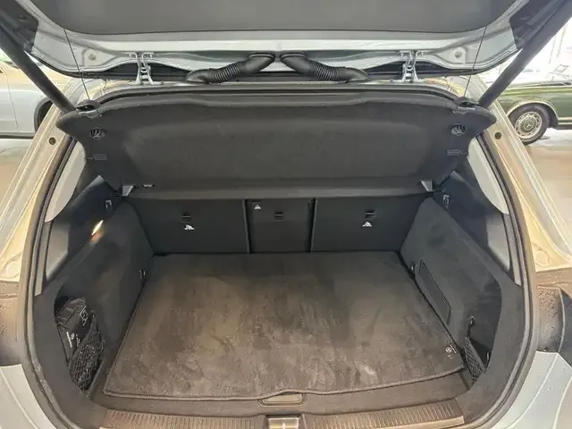 Mercedes-Benz B 220