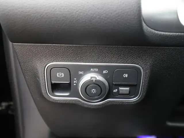 Mercedes-Benz GLB 250