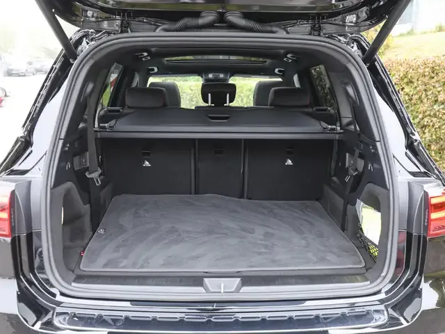 Mercedes-Benz GLB 250