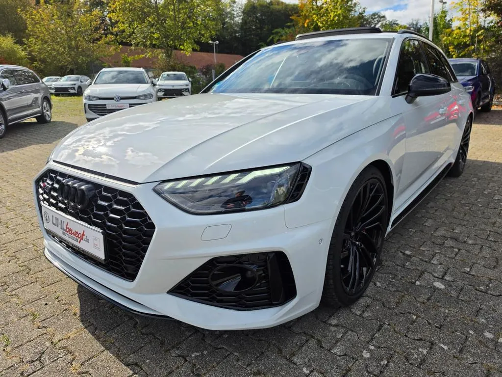 Audi RS4