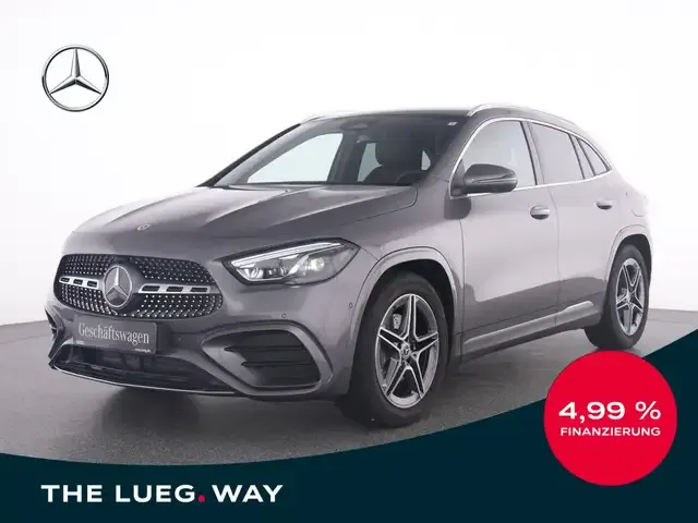 Mercedes-Benz GLA 200