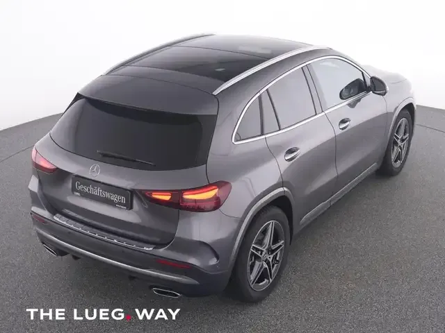 Mercedes-Benz GLA 200