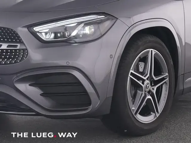 Mercedes-Benz GLA 200
