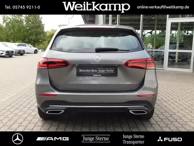 Mercedes-Benz B 250