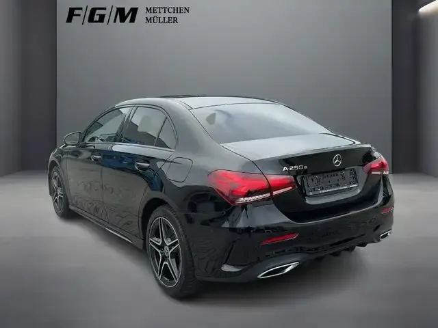 Mercedes-Benz A 250