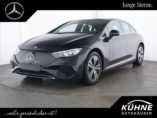 Mercedes-Benz EQE 300