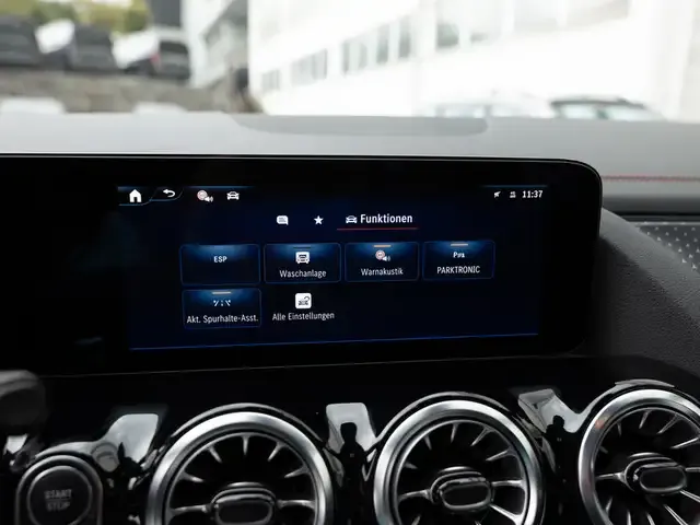 Mercedes-Benz EQA 350