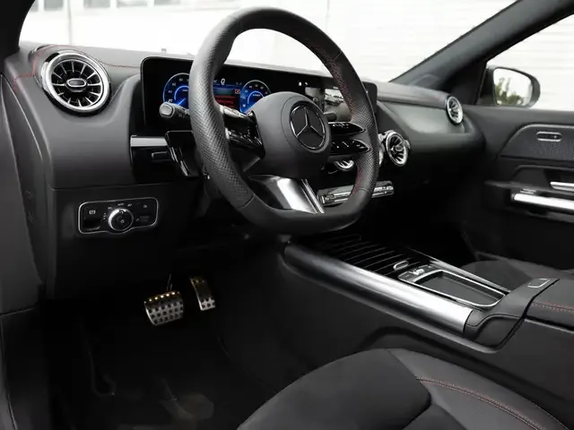 Mercedes-Benz EQA 350