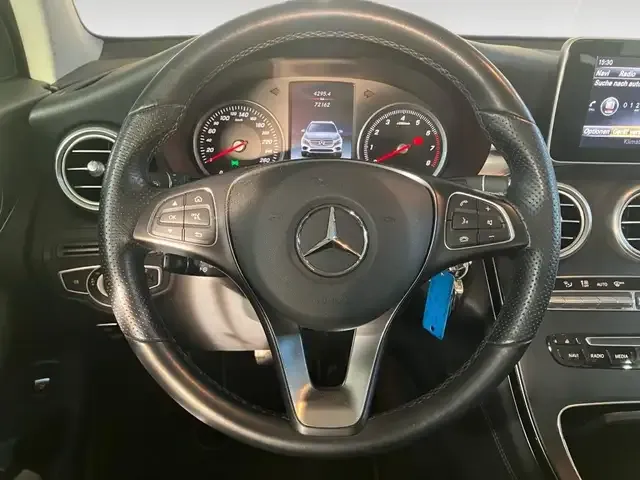 Mercedes-Benz GLC 250