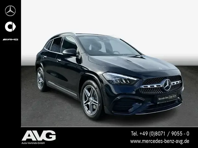 Mercedes-Benz GLA 220