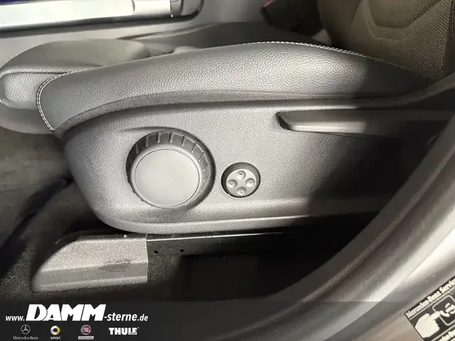 Mercedes-Benz EQB 350