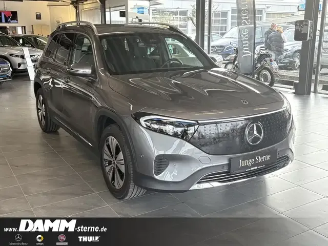 Mercedes-Benz EQB 350