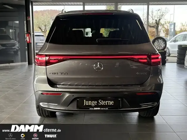 Mercedes-Benz EQB 350