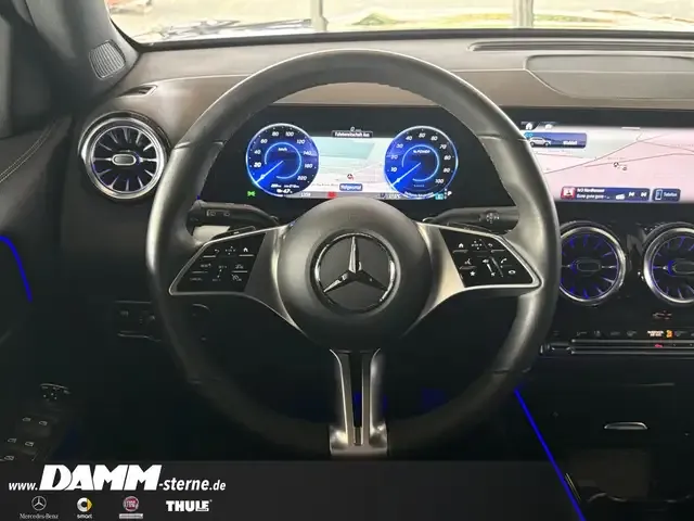 Mercedes-Benz EQB 350