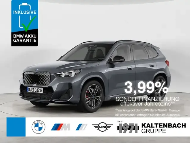 BMW iX1