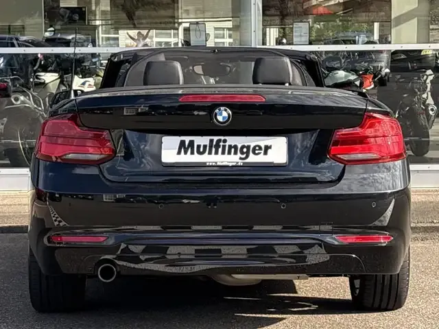 BMW 218